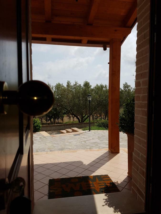 Villa Borgo Santa Lucia Cropani Exterior foto